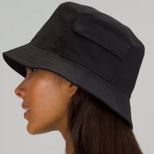 Lululemon On My Level Bucket Hat with Pocket, Black, Size M/L